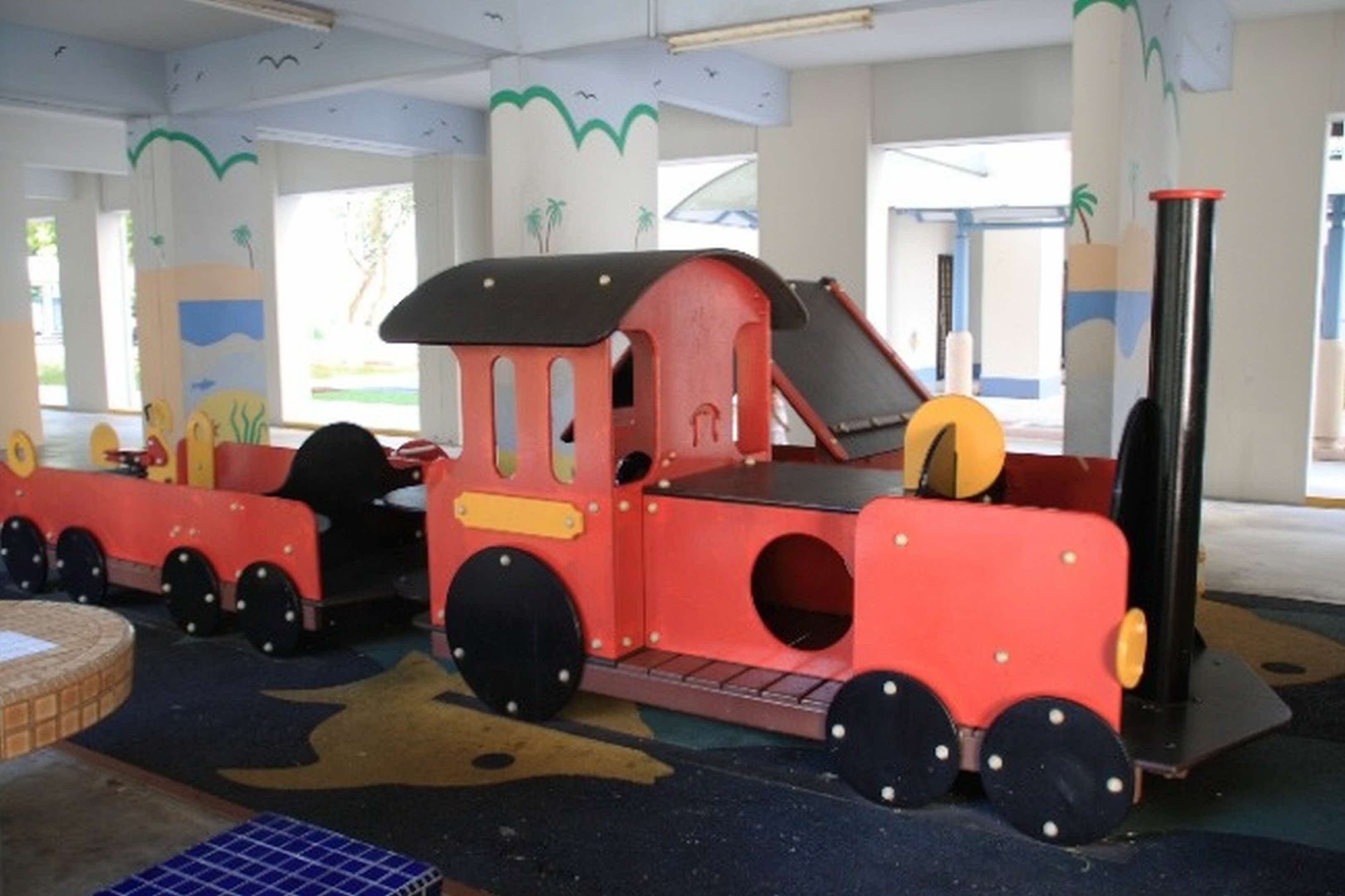 Void deck playground at Lengkong Tiga, 2009